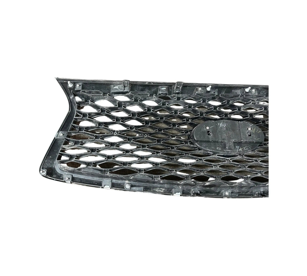 Infiniti Q50 (2018-2022) OEM Front Bumper Grille (62310-6HH0A) INFINITI