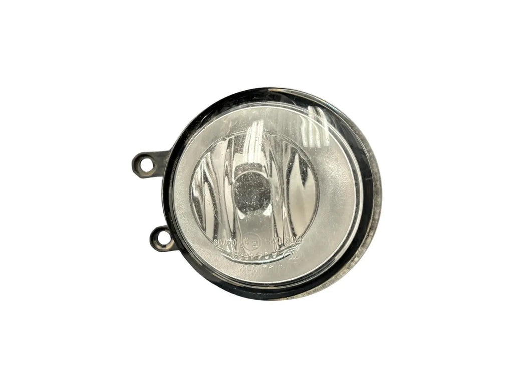Toyota camry 2012-2014 Fog Light Front Left Driver side (81220-0D041) INFINITI