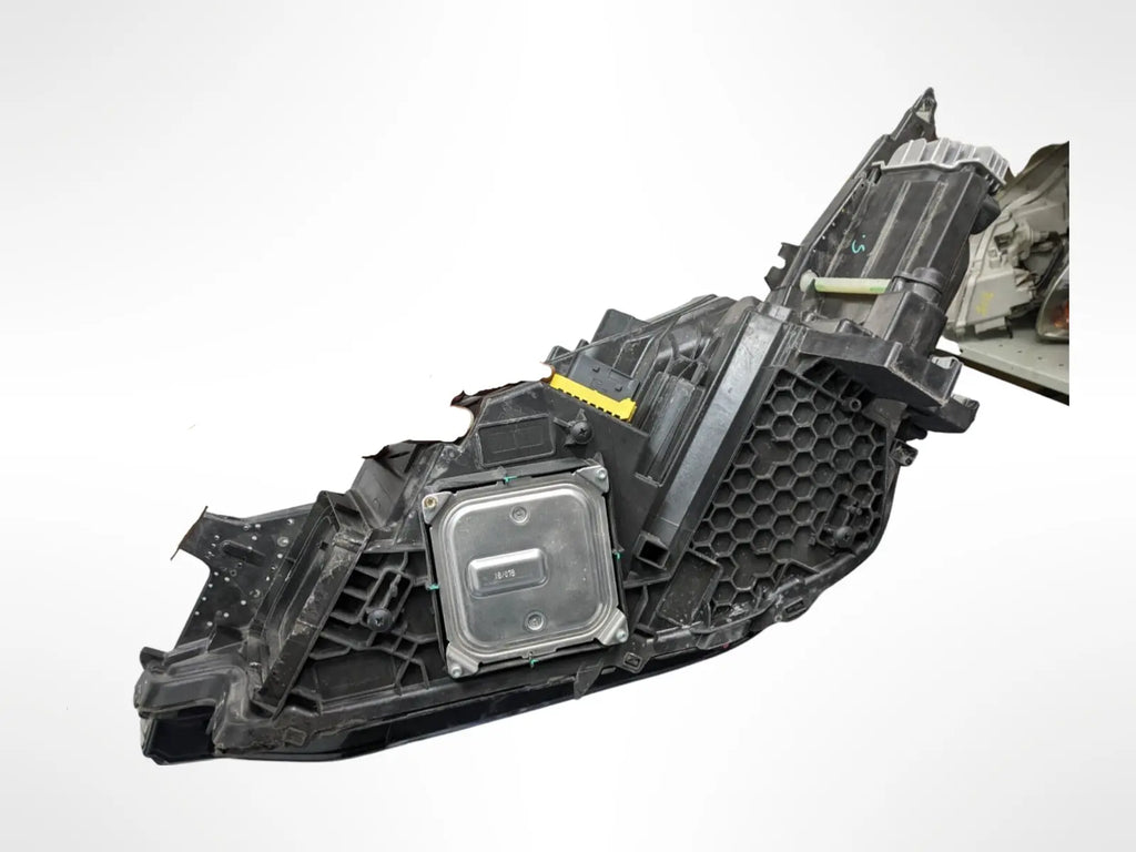 Infiniti QX50 (2019-2022) LED Right Headlight Assembly OEM (Damaged).