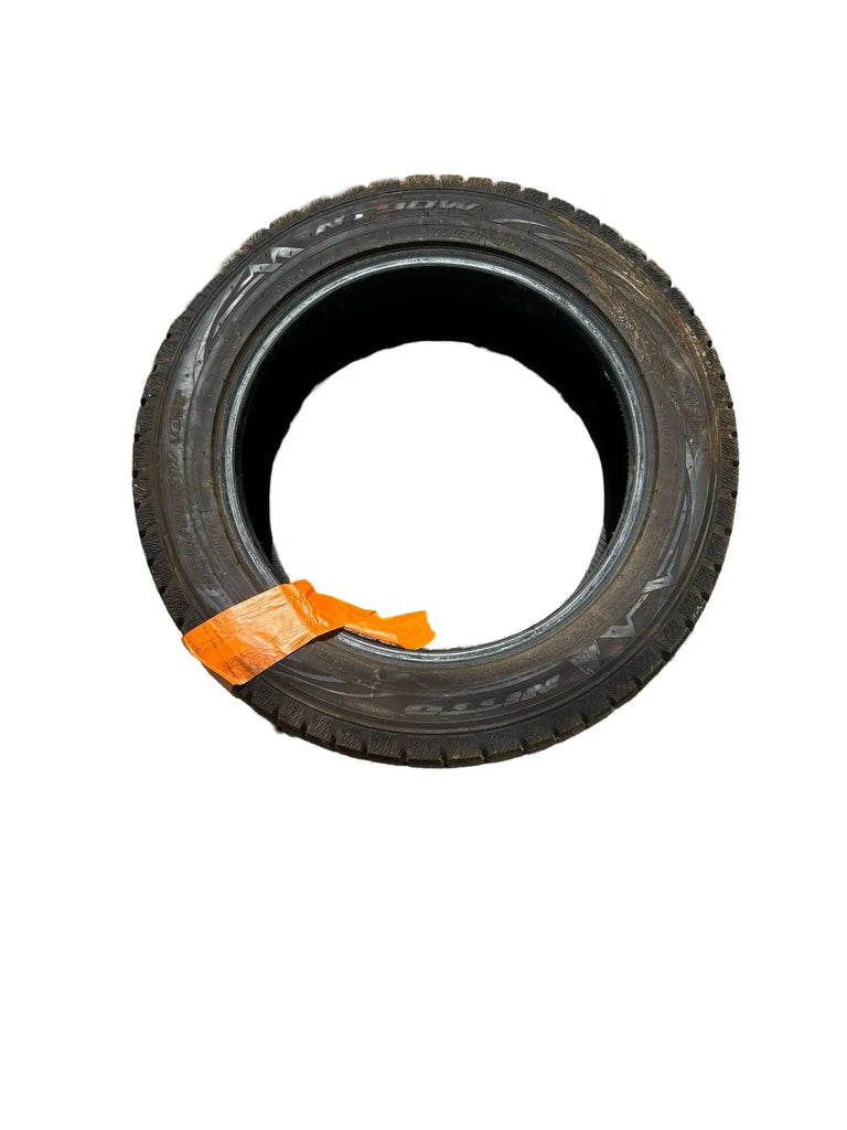 1 Pneu N90W NITTO 101FT studless 225/55/17 INFINITI