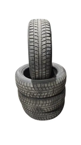 4 Pneus d'hiver Toyo Observe 235/55/20 INFINITI