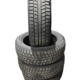 4 Pneus d'hiver Toyo Observe 235/55/20 INFINITI