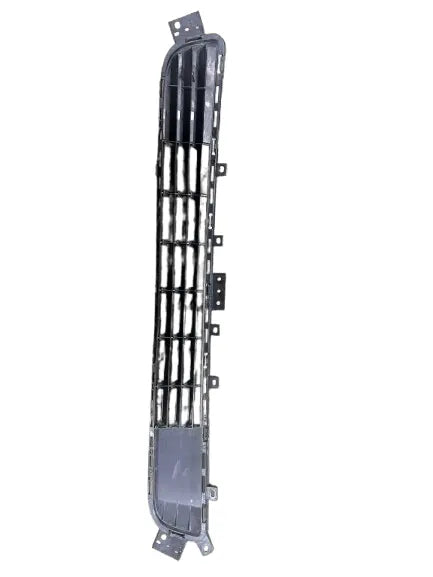 Grille inférieure de pare-chocs avant Infiniti Q50 (2017-2024) (62254-6HH1A ) INFINITI