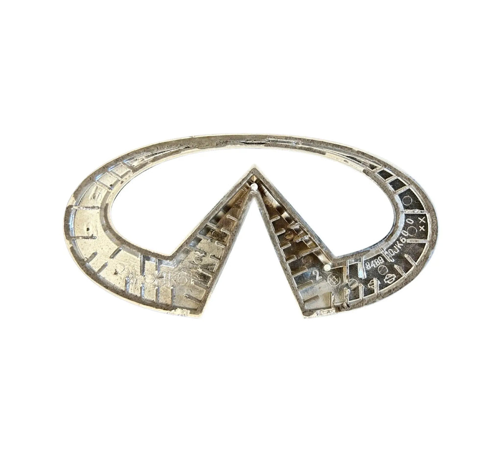 INFINITI G25(2011-2012)|G35 (2007-2008)|G37 (2008-2013) Rear Trunk Emblem (Chrome) INFINITI