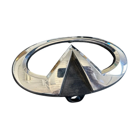 INFINITI QX70 (2016-2017) Front Grille Emblem (Chrome) INFINITI