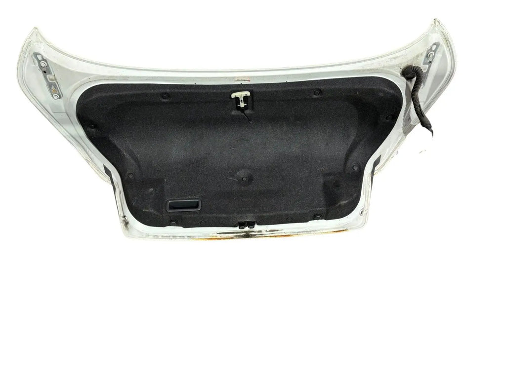 Infiniti G35X (2008-2013) Rear Bumper with camera INFINITI