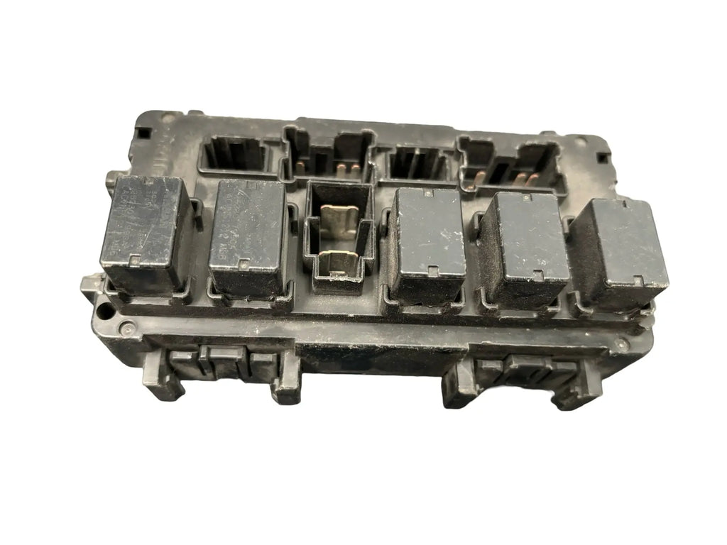 Infiniti Q50 (2014-2016)| Q70 (2014-2016)| M35H (2013) Fuse Junction Box (294A1-4GA0A) INFINITI
