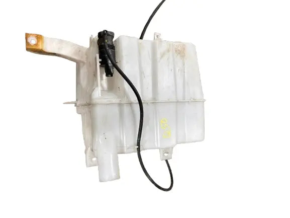 Infiniti Q50( 2014-2023 )  Washer Bottle Tank With Pump Assembly INFINITI