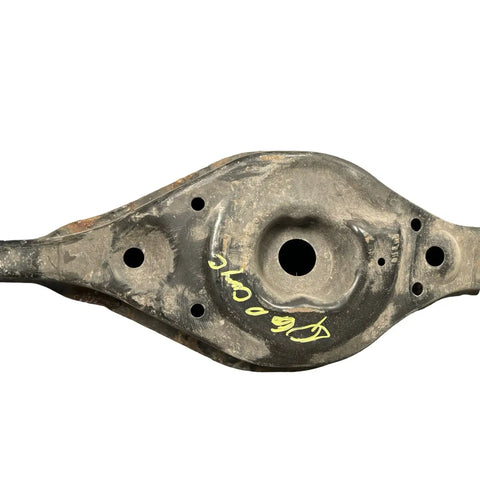 Infiniti Q60 (2014-2021) Rear Lower Control Arm (551B0-1MA0D) HYUNDAI GENESIS