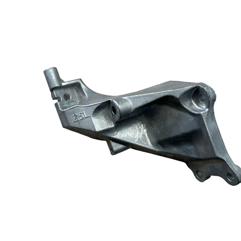 Infiniti Q50 (2016-2022)/Q60 (2017-2021) Engine Mount Bracket left side Z5L (11233-4HK5A) INFINITI