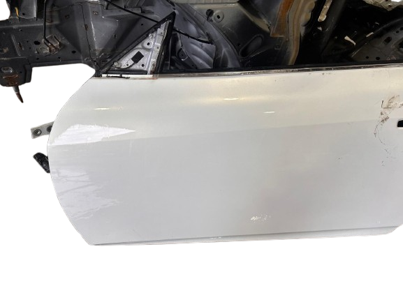 Infiniti G37 / Q60  (2009-2015) Convertible Porte avant gauche (White)