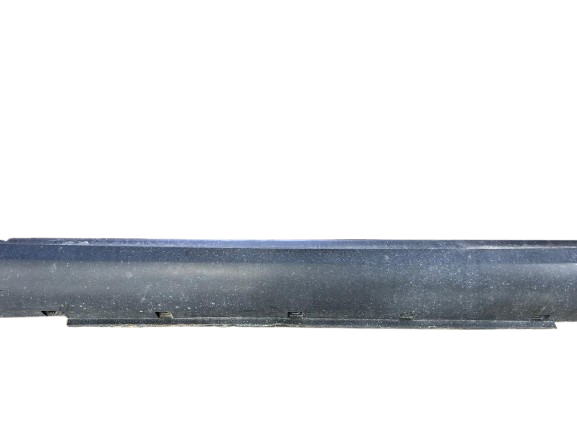 : Infiniti QX50 (2014–2017) / EX35 / EX37 (2008–2017) OEM Left Driver Side Rocker Panel Molding – Used