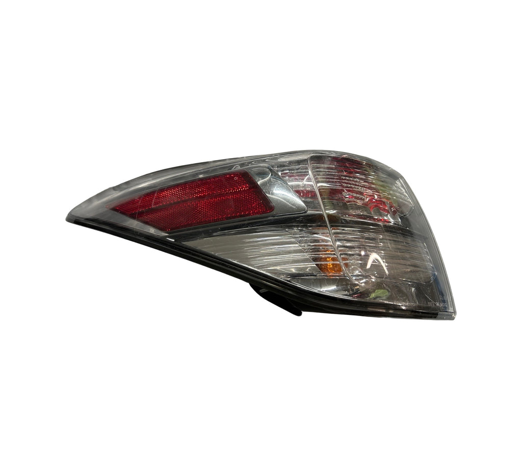 LEXUS RX350 (2010-2012) OEM OUTER DRIVER SIDE TAIL LIGHT