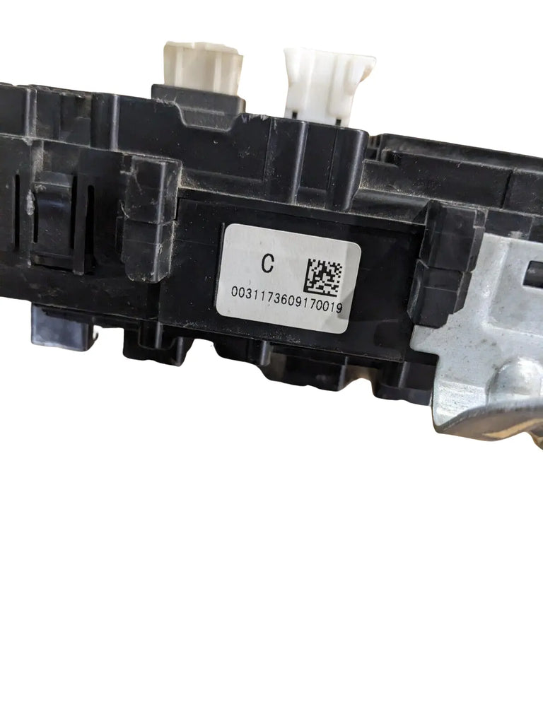 INFINITI QX 50 (2019-2023) RELAY AND FUSE BOX (5NA0A) - OPTIK AUTO  9173-6496 QUEBEC INC