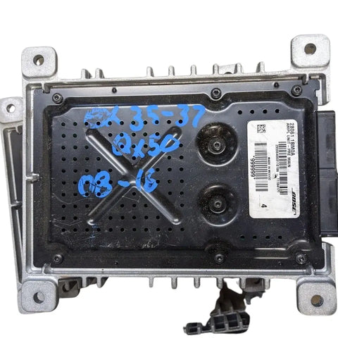 Infiniti EX35 (08-12)/EX37 (13)/QX50 (14-16) AMPLIFIER Assembly-Speaker 28061-1BM0A - OPTIK AUTO  9173-6496 QUEBEC INC