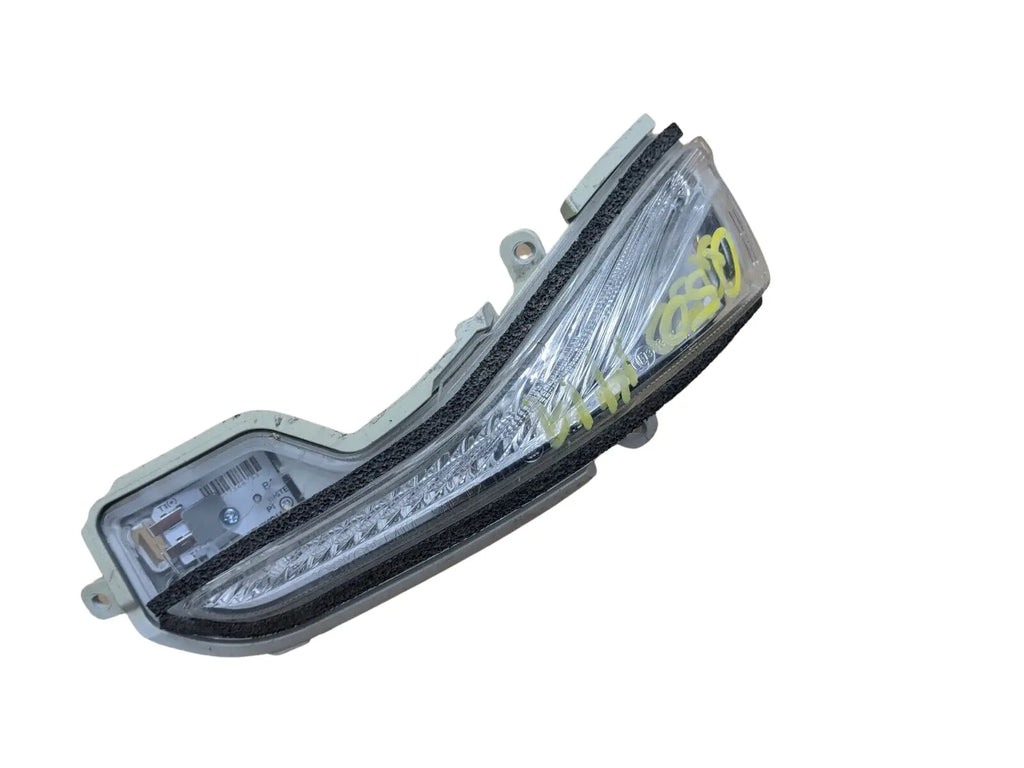 Infiniti Q50|Q60|Q70|Q70L|QX30 (2014-2019) Left Turn Signal Lamp Assy-Side